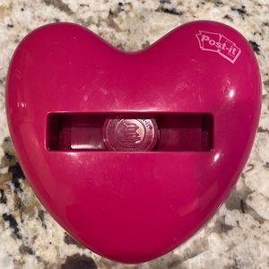 Post-it pop-up note dispenser.